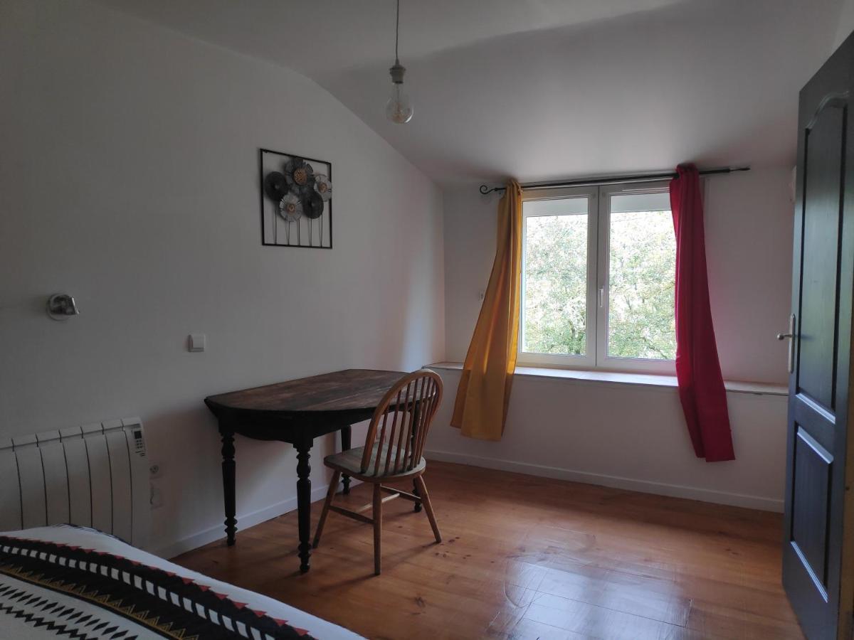 Maison 4 Personnes Caillac Экстерьер фото